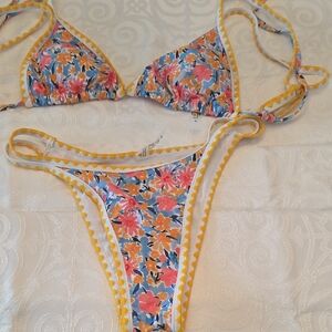 SHEIN Floral Bikini - Multicolor